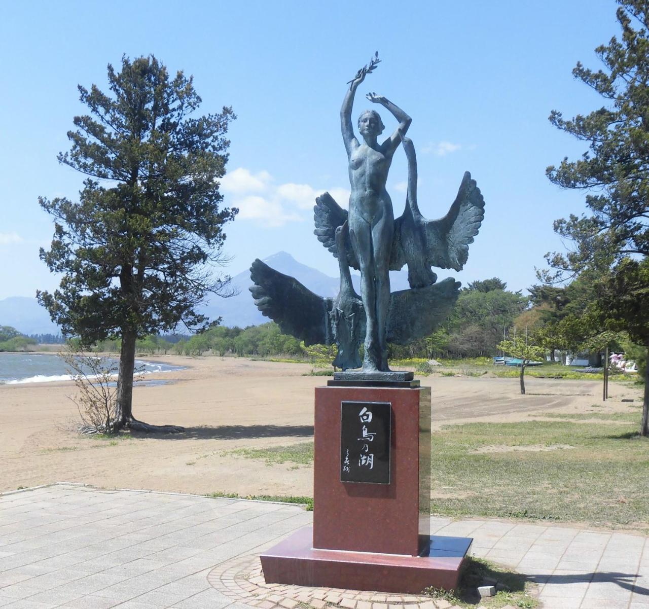 מלון Inawashiro Lakeside Banko מראה חיצוני תמונה